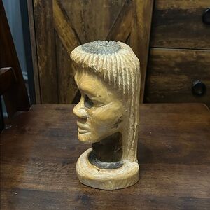 Artisan African Hand Carved Bust in heavy Iron-Wood VGC